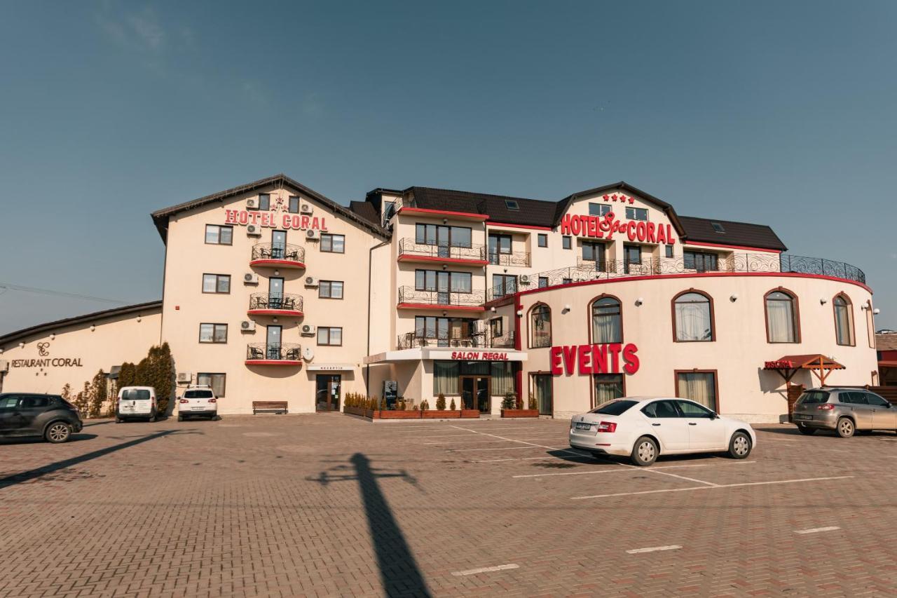 Hotel Coral Valea Lupului  Екстериор снимка
